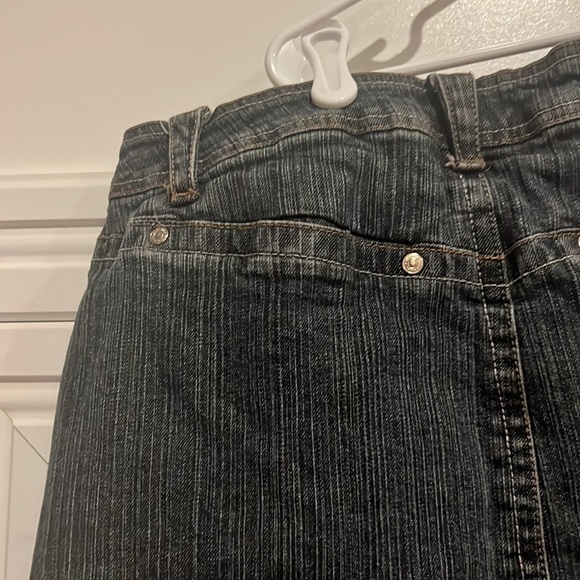 Faded Glory Skirt Stretch Black Denim Size 4 - Picture 3 of 8